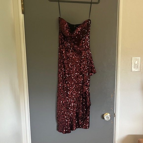 Dress the population Alexis Sequin Midi Dress Xs NWT - Picture 2 of 6